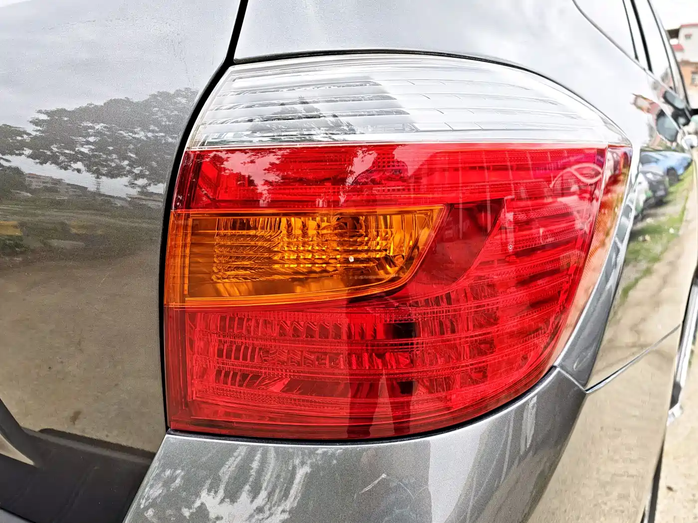 Toyota Highlander 2011 2.7L 2WD 7-seat Luxury фото 28