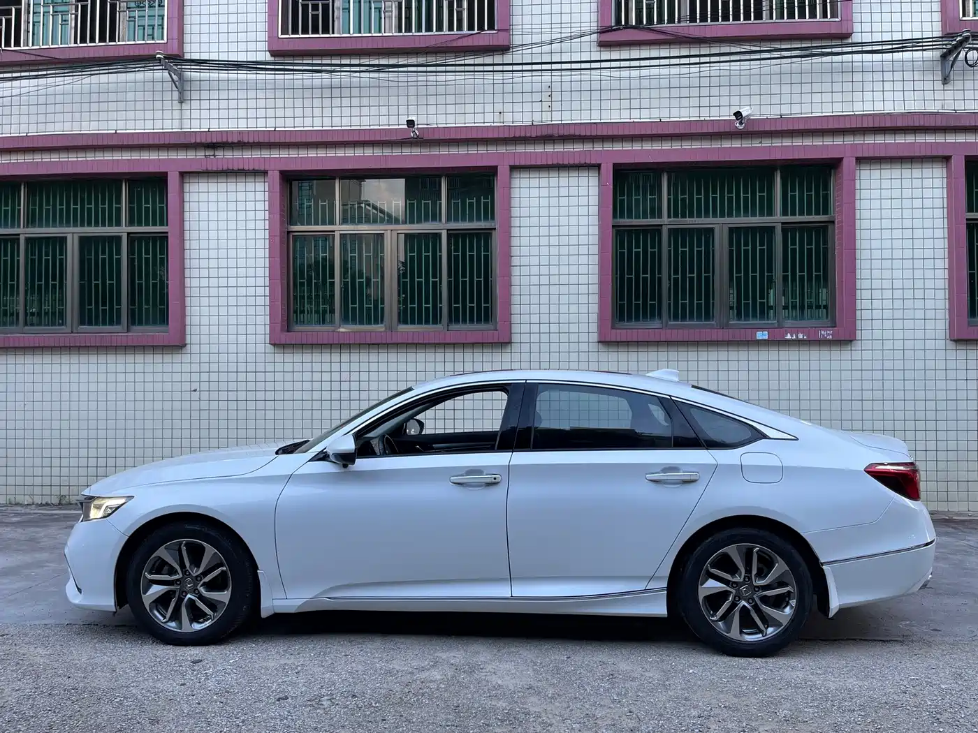 Фото 16 - Honda Inspire