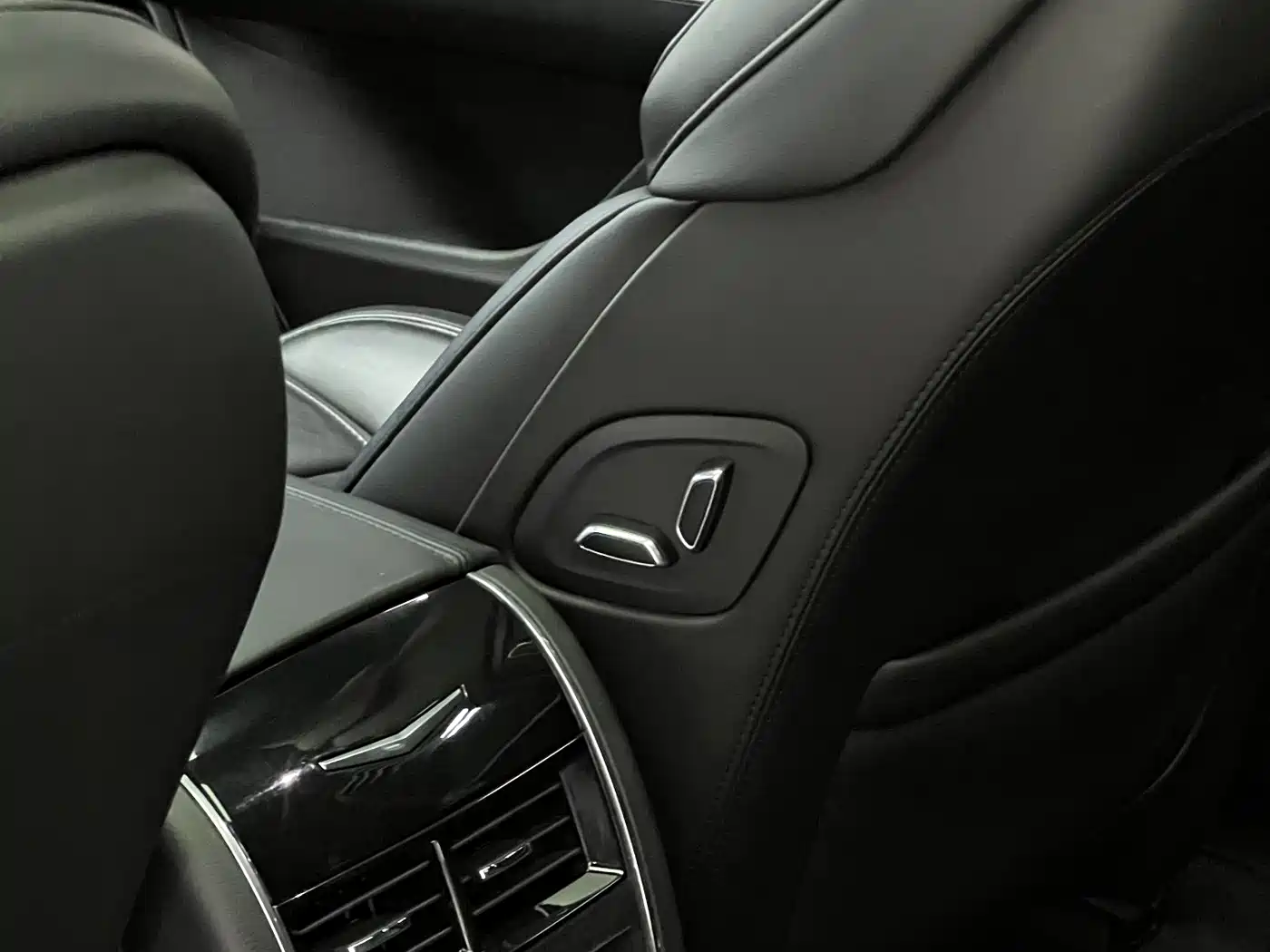 Cadillac CT6 2016 40T Luxury фото 10