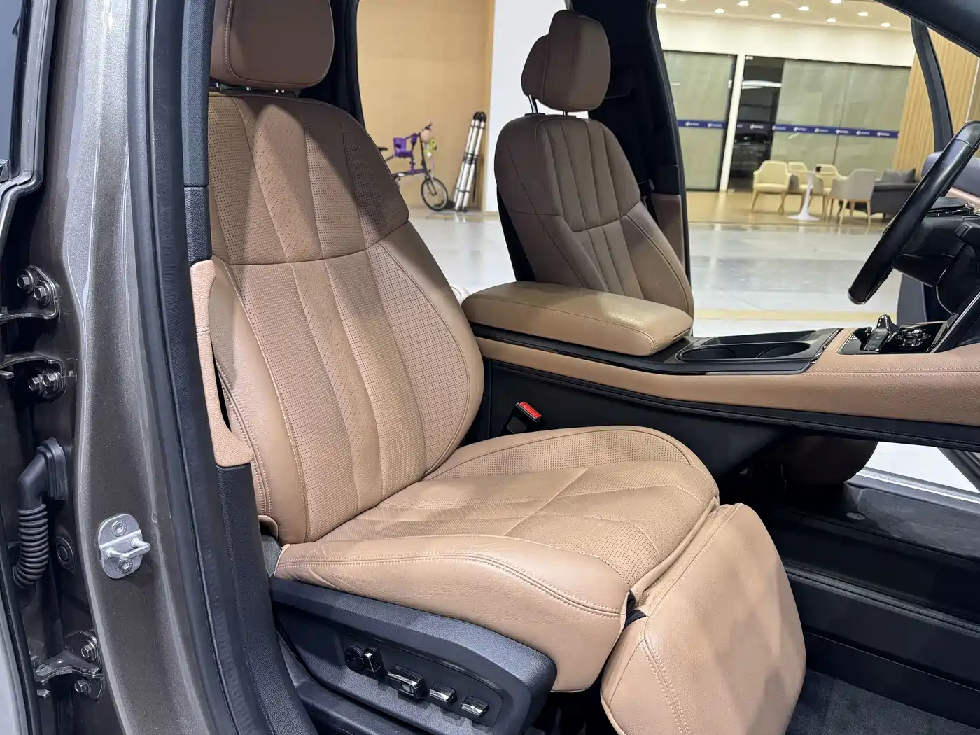 NIO ES8 2022 2020 580KM 6-Seater