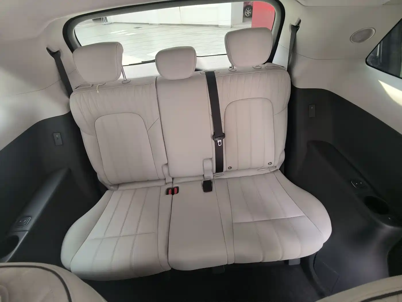 Voyah Auto Voyah Dreamer 2025 EV AWD Flagship Kunpeng Edition фото 7
