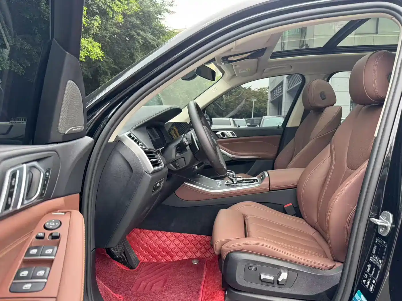 BMW X5 (Import) 2021 xDrive40i M Sport Package фото 5