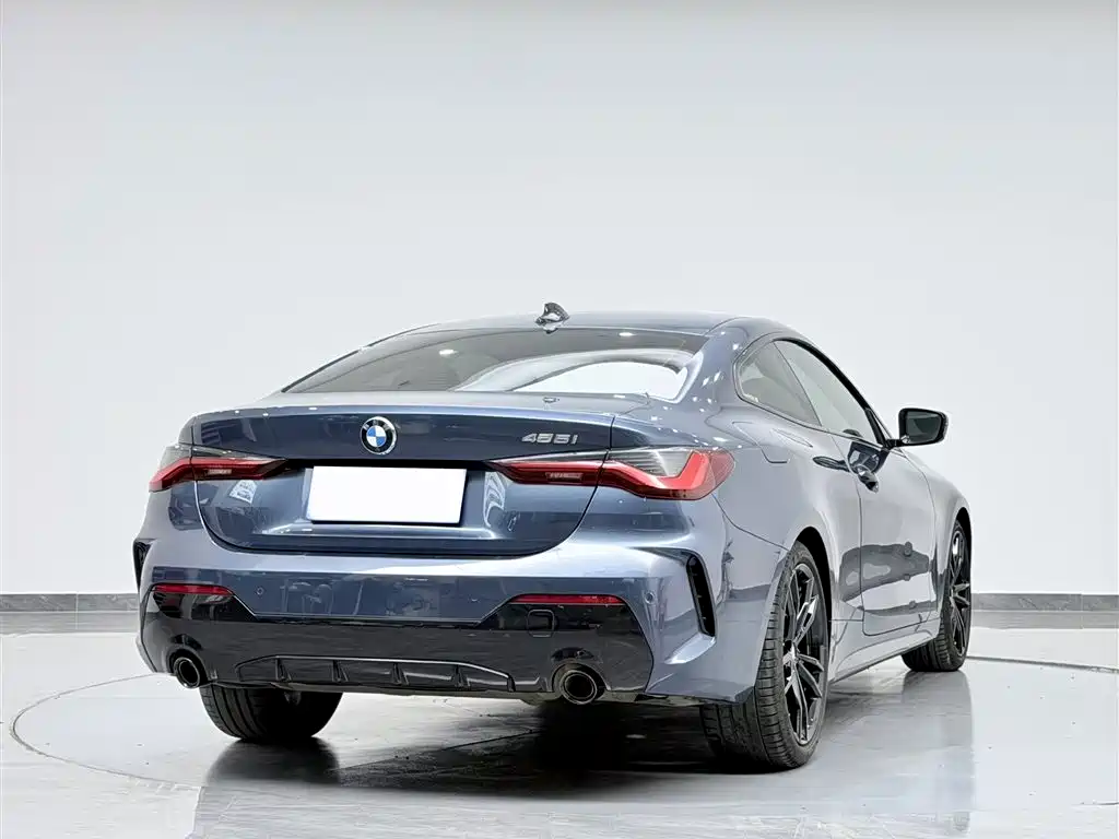 BMW 4-SERIES