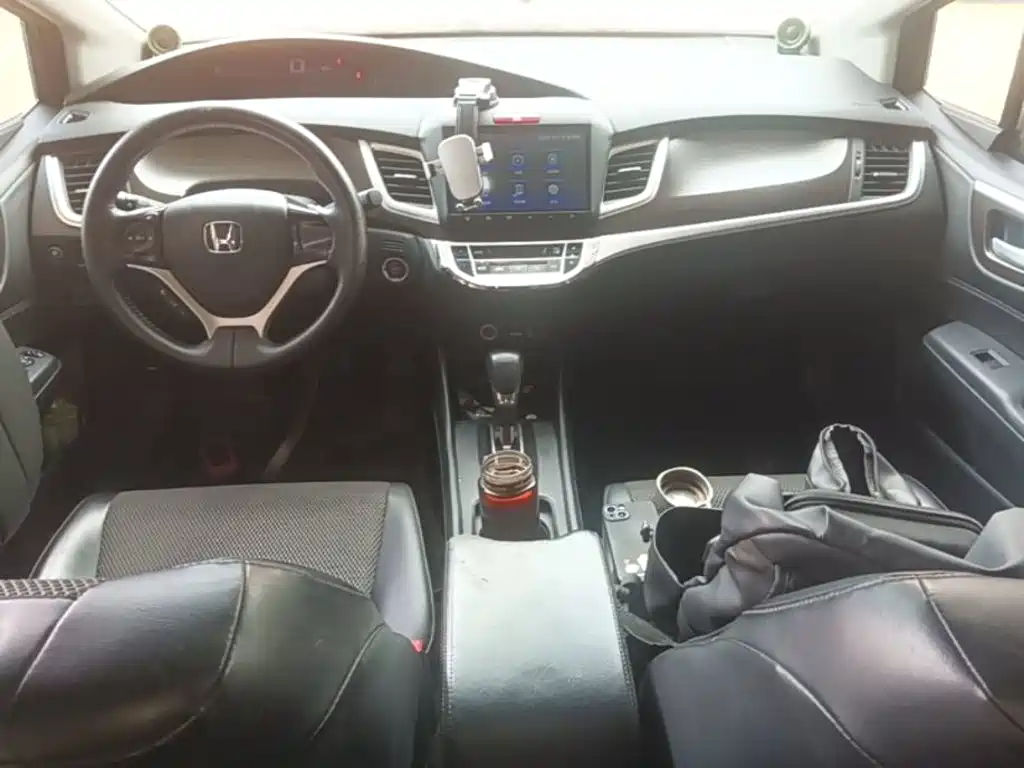 Honda Jade 2016 2016 1.8L Automatic Comfort Elite Version 5-seater