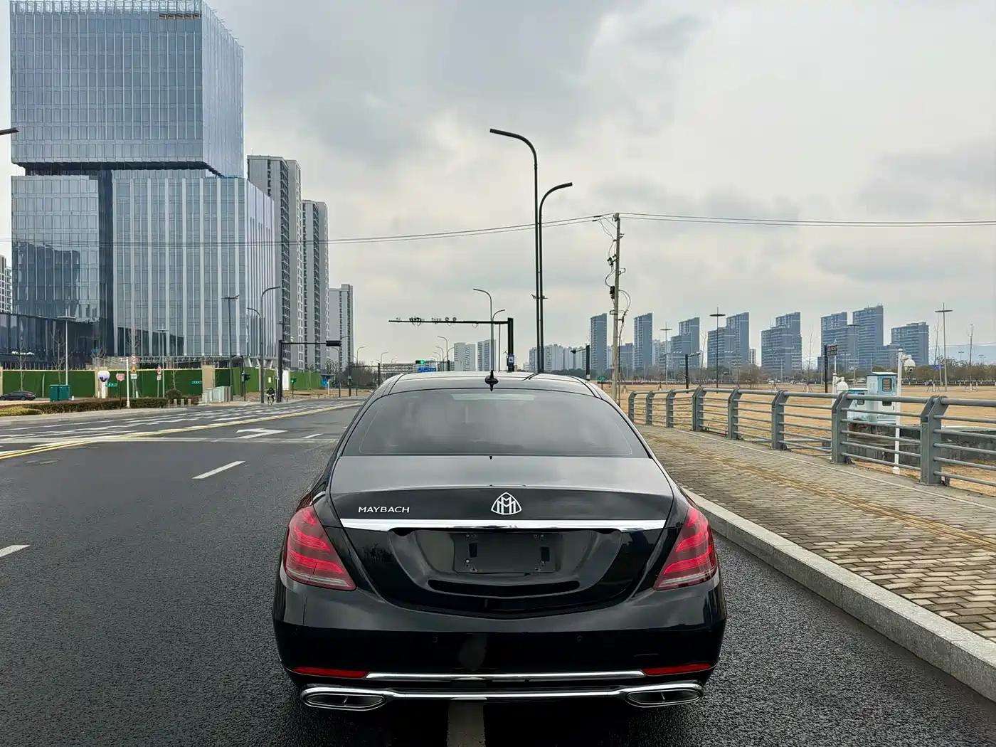 Mercedes-Benz Maybach S-Class 2016 S 400 4MATIC фото 27