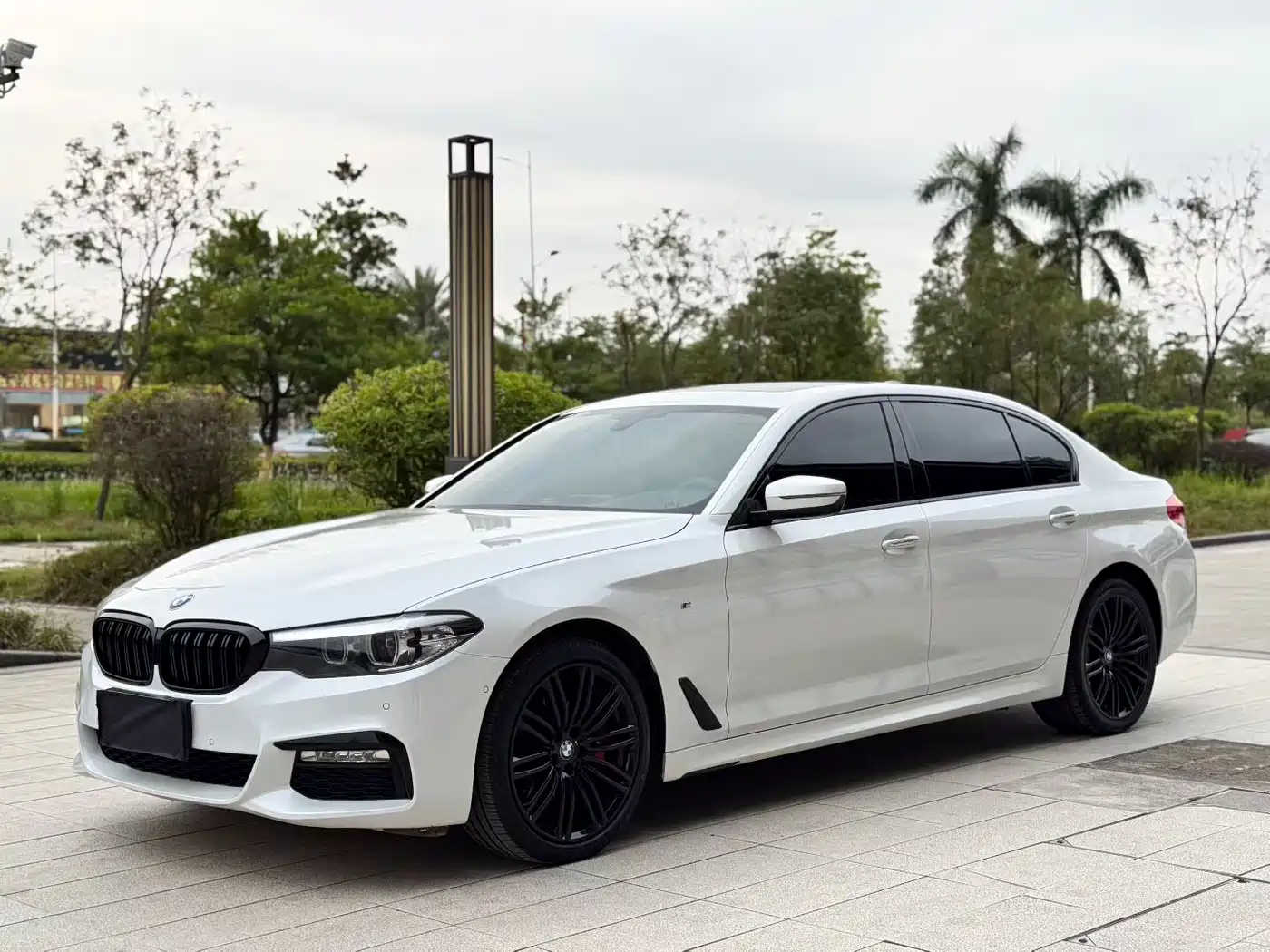 BMW 5 Series 2018 Facelift 530Li xDrive M Sport Package