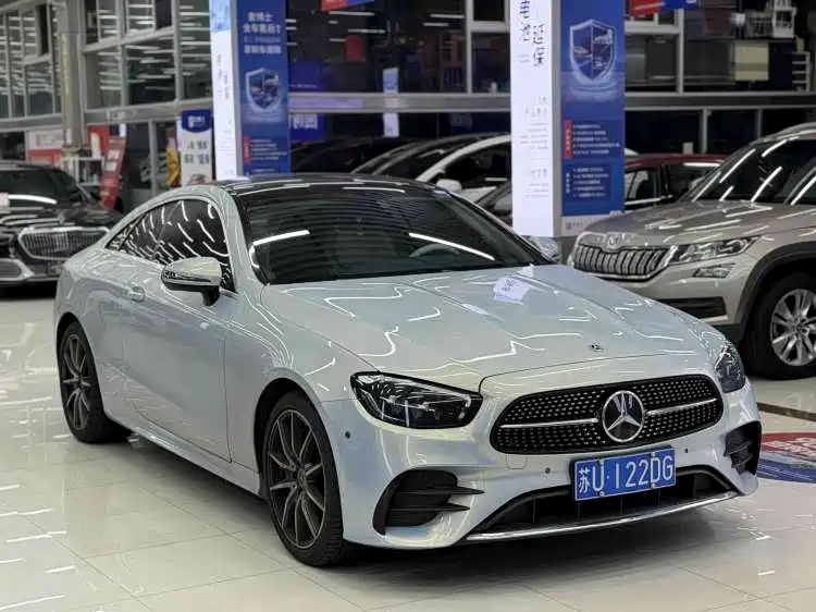  E CLASS