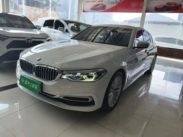 BMW 5 Series 2019