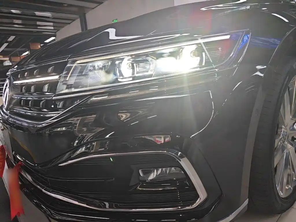Volkswagen Phideon 2023 2021 380TSI Premium Edition