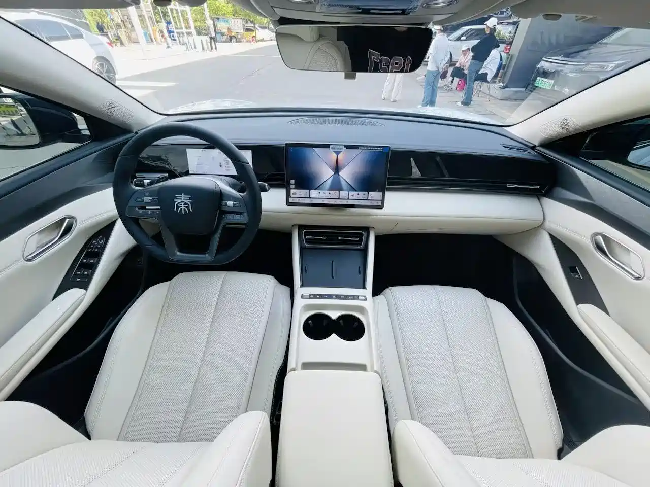 BYD Qin L 2025 EV 545KM Superior фото 13