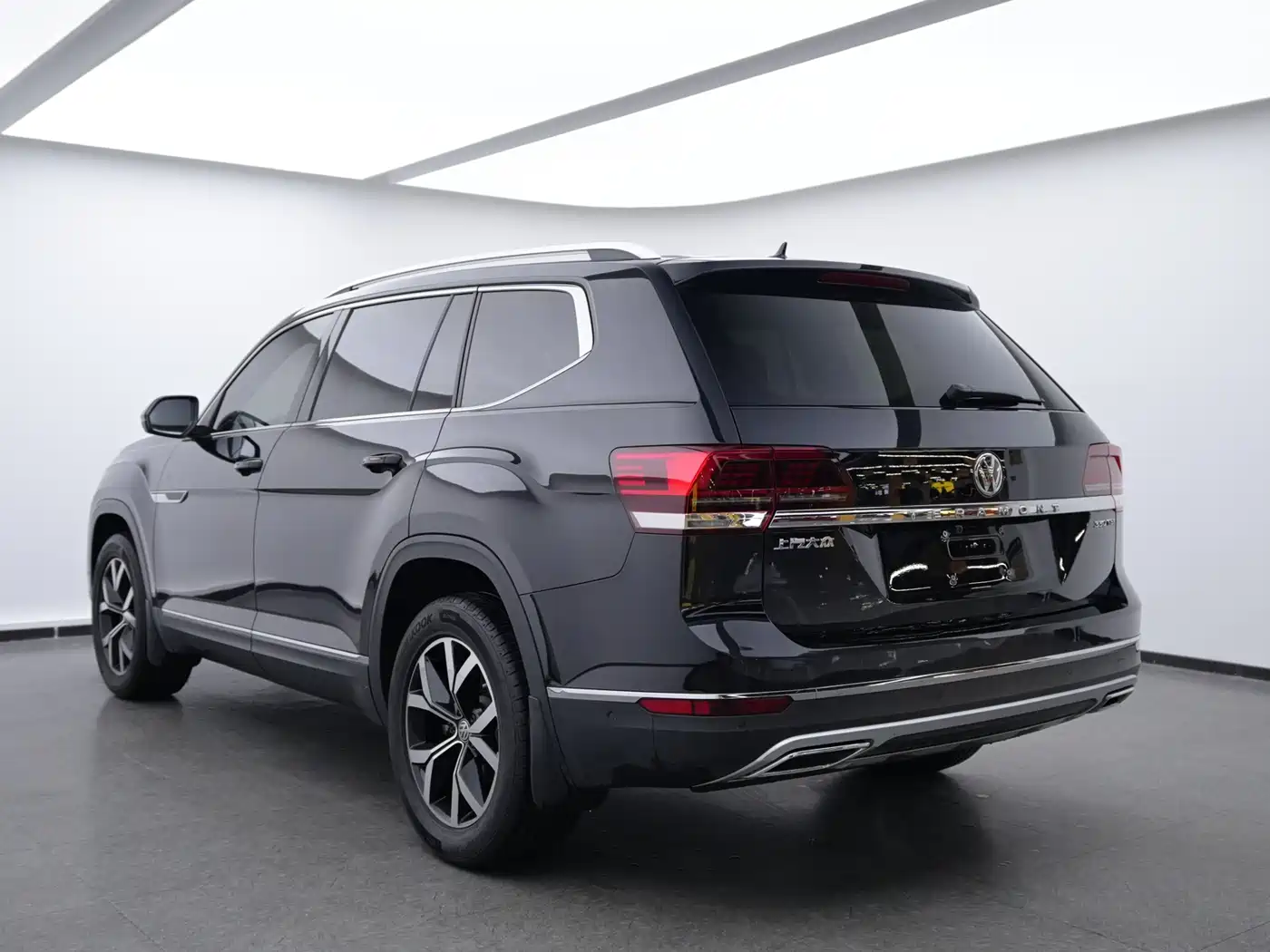 Volkswagen Teramont 2019 330TSI 2WD Luxury China VI фото 6