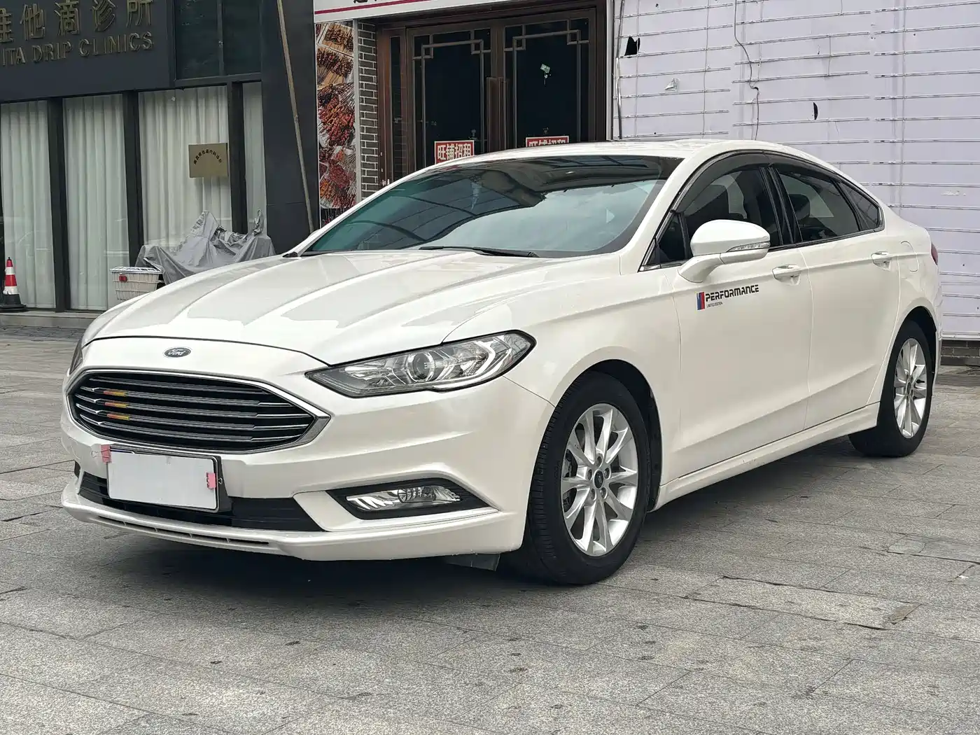 FORD MONDEO