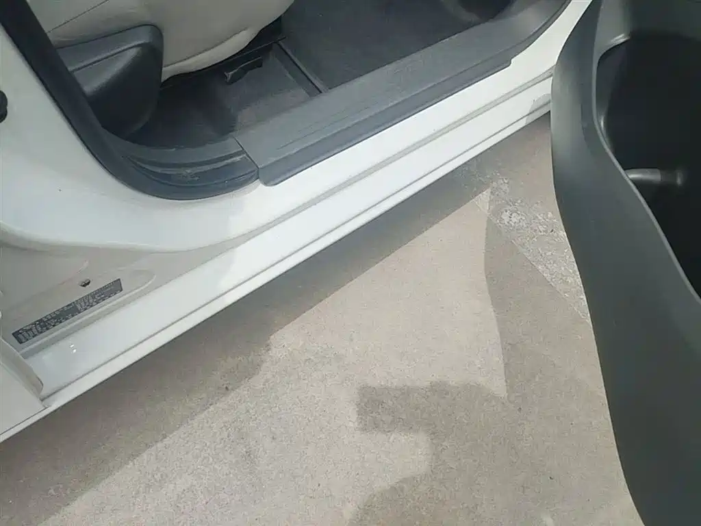 Chevrolet Sail 2018 Sail 3 1.3L AMT Ideal фото 19