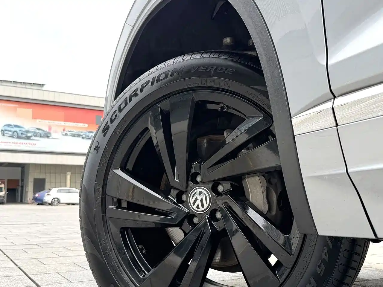 Volkswagen Touareg 2018 2019 2.0TSI Sharp Wing Edition China VI