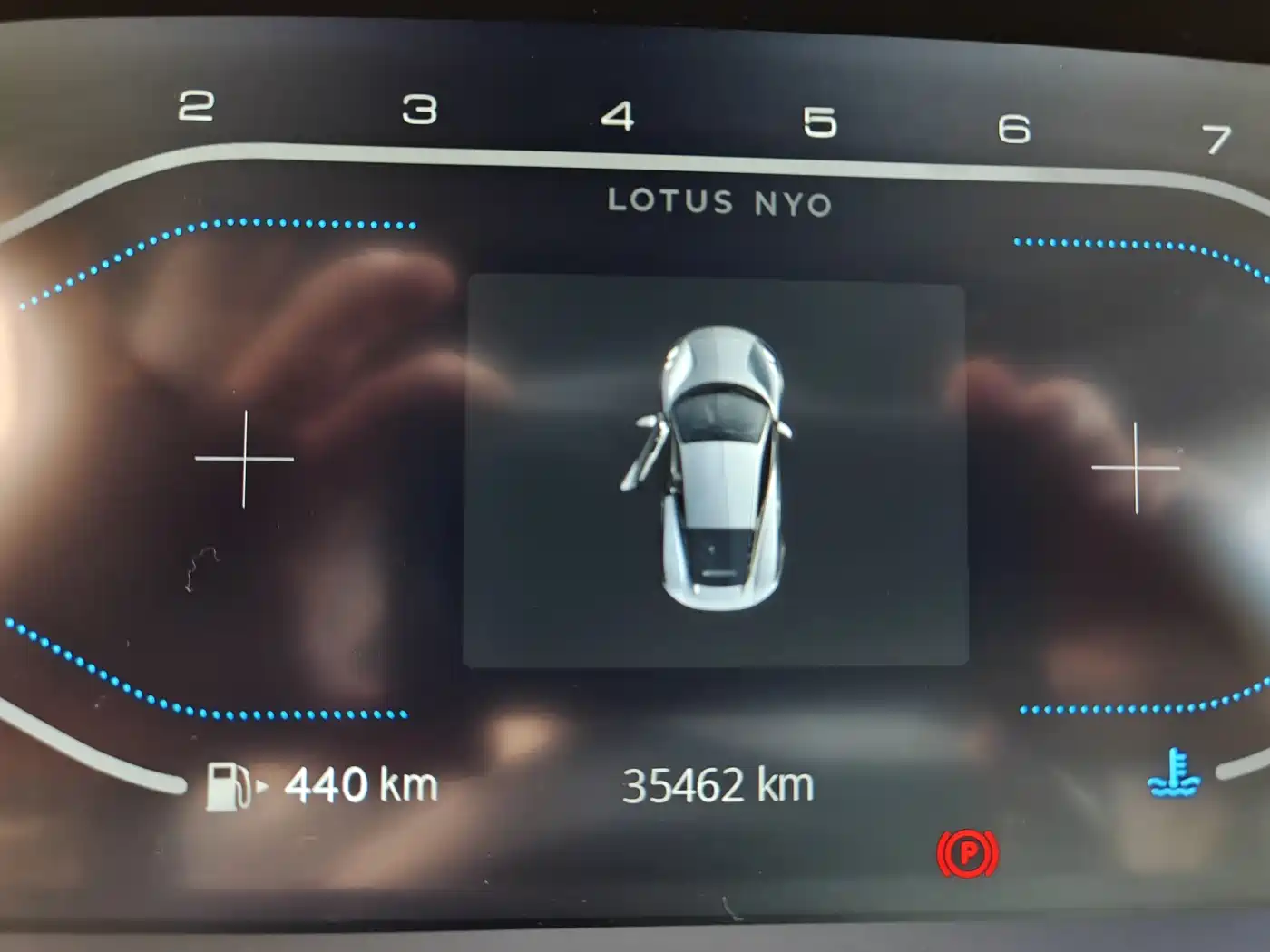 Lotus Cars EMIRA 2021 2.0T DCT First Edition фото 15