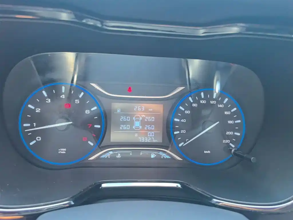 GAC Trumpchi Trumpchi GS4 2018 235T Manual 2WD Elite Edition фото 12
