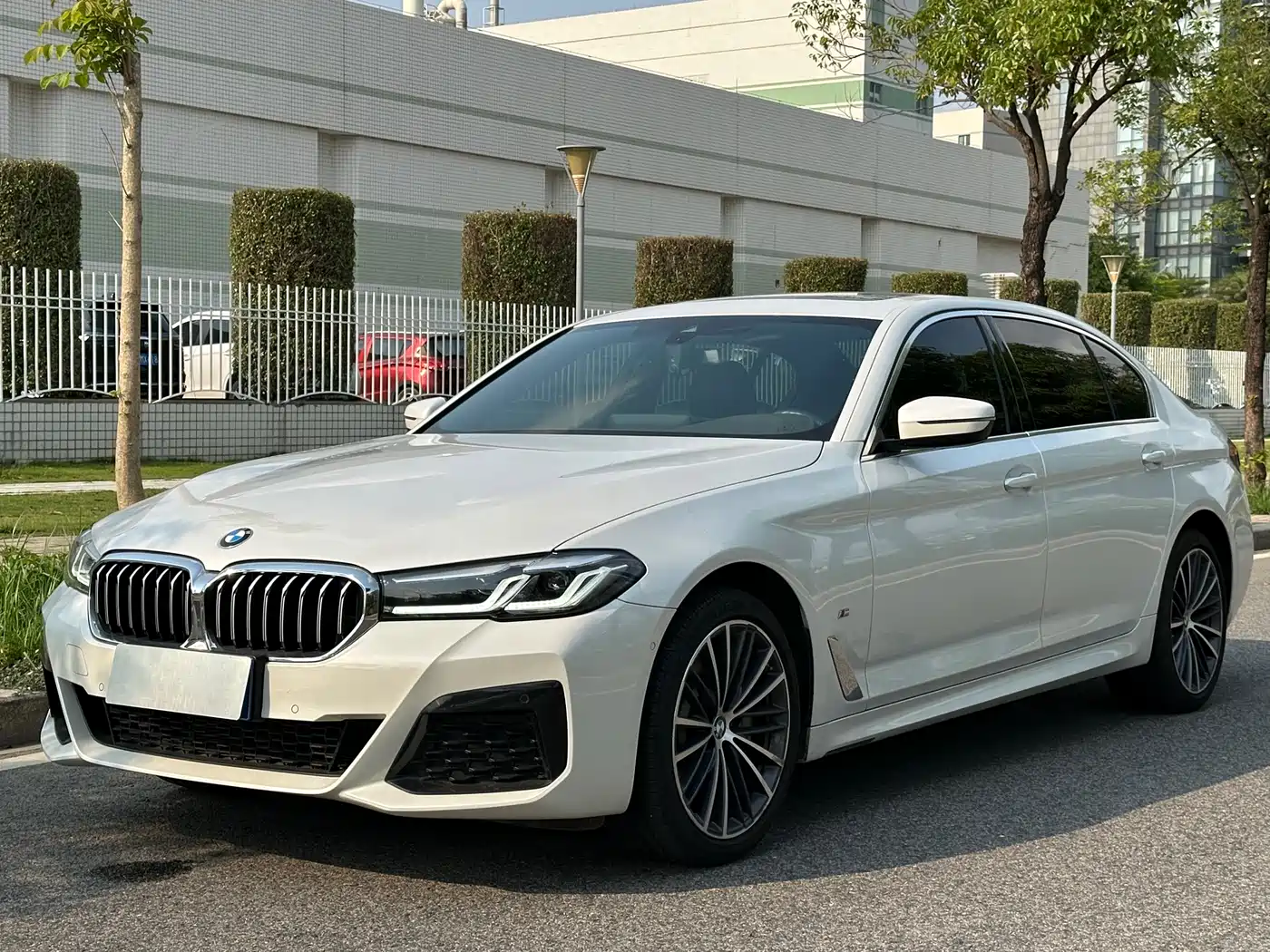 BMW 5 Series 2023 530Li Leading M Sport Package