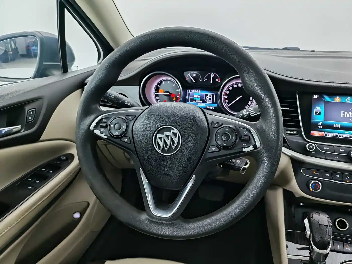 Buick Verano 2017 Sedan 15S Automatic Leading фото 13