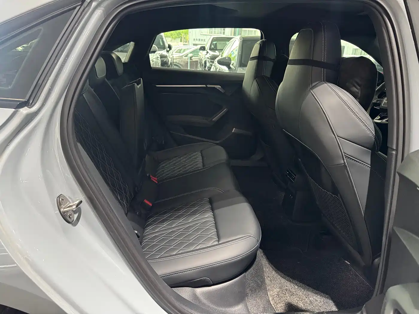 Audi A3 2026 2025 Facelift A3L Limousine 35TFSI Flying Spur Premium