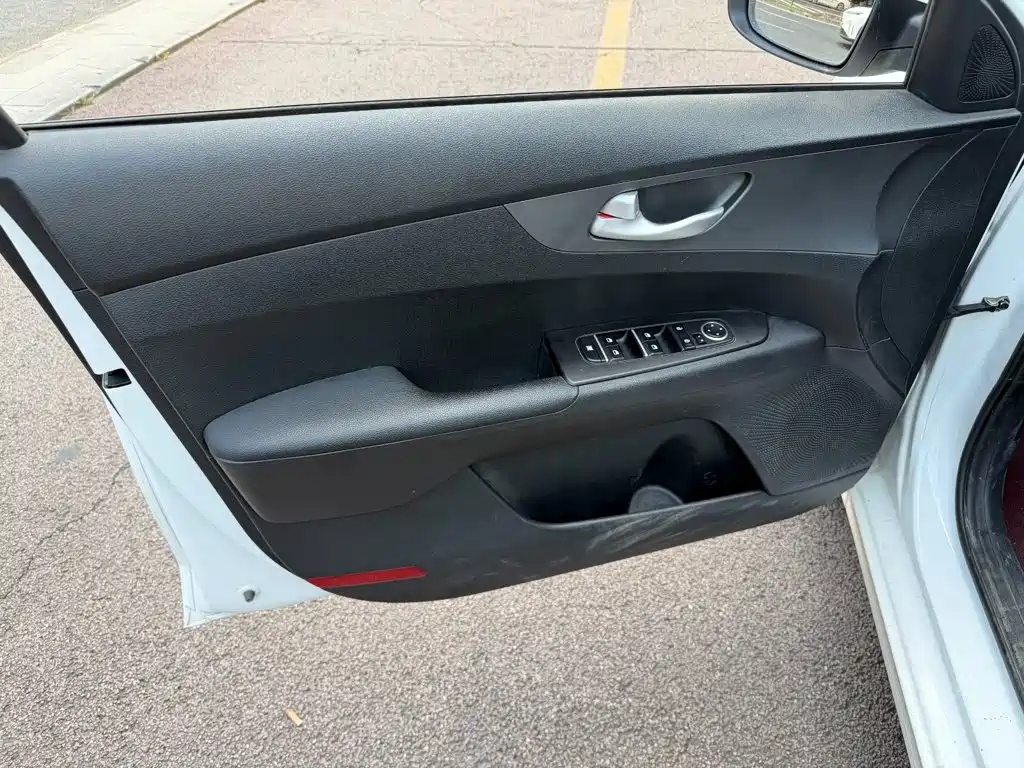 Kia K3 2023 2021 1.5L CVT Youth Edition