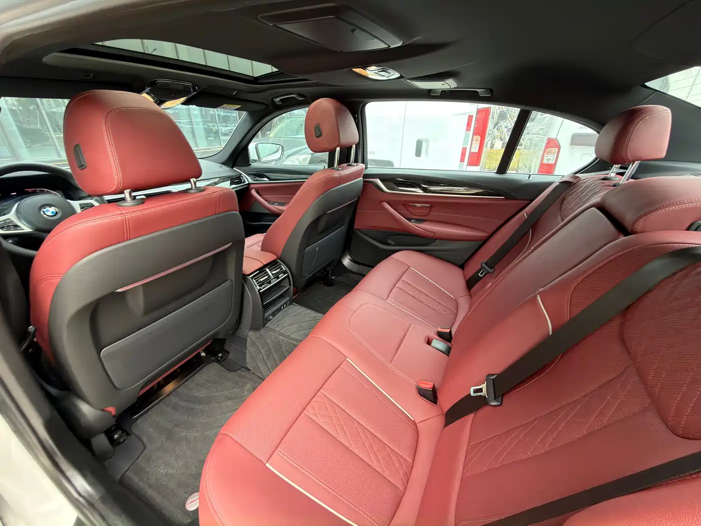 BMW 5 Series 2022 525Li M Sport Package фото 9