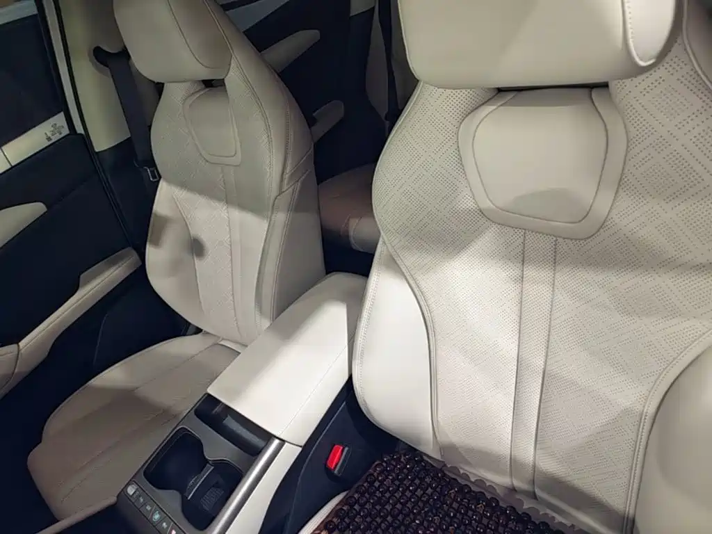 BYD Yuan UP 2026 2025 Smart Drive Edition 401KM Vitality Version