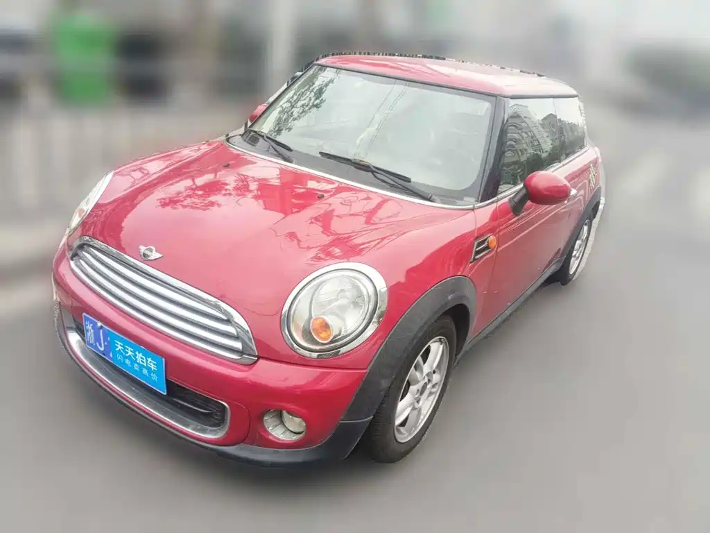 MINI MINI 2012 2011 1.6L ONE