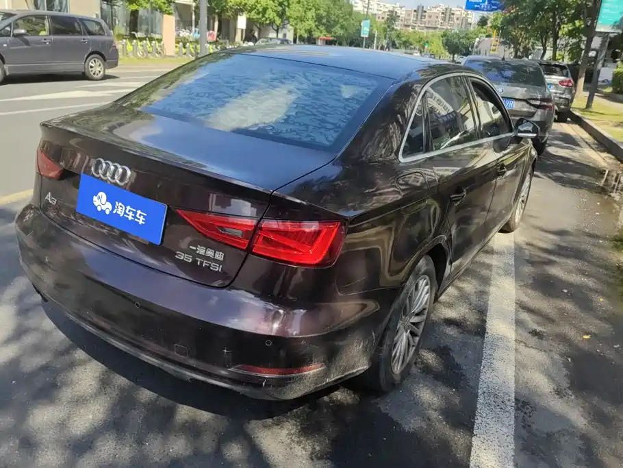 Photo 3 - Audi A3