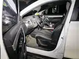 Фото 8 - Geely Coolray
