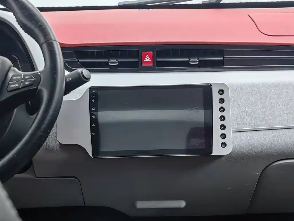 Zotye E200 2016 2016 3-Door 2-Seater Tech Edition