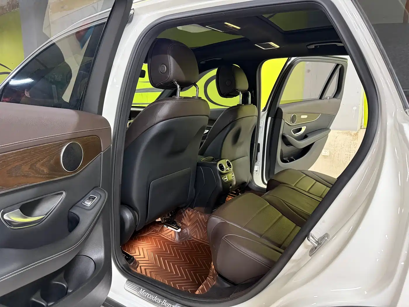 Mercedes-Benz GLC 2021 GLC 260 L 4MATIC Luxury фото 15