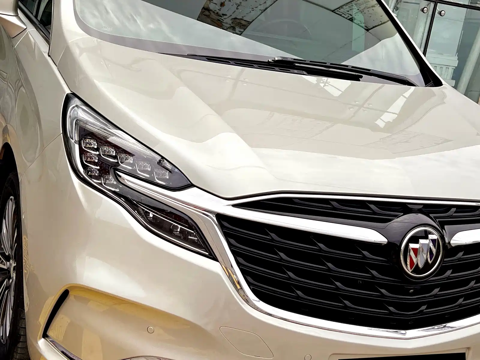 Фото 7 - Buick GL8