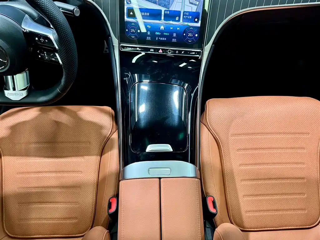 Mercedes-Benz GLC 2024 GLC 300 L 4MATIC Dynamic 5-seater фото 28