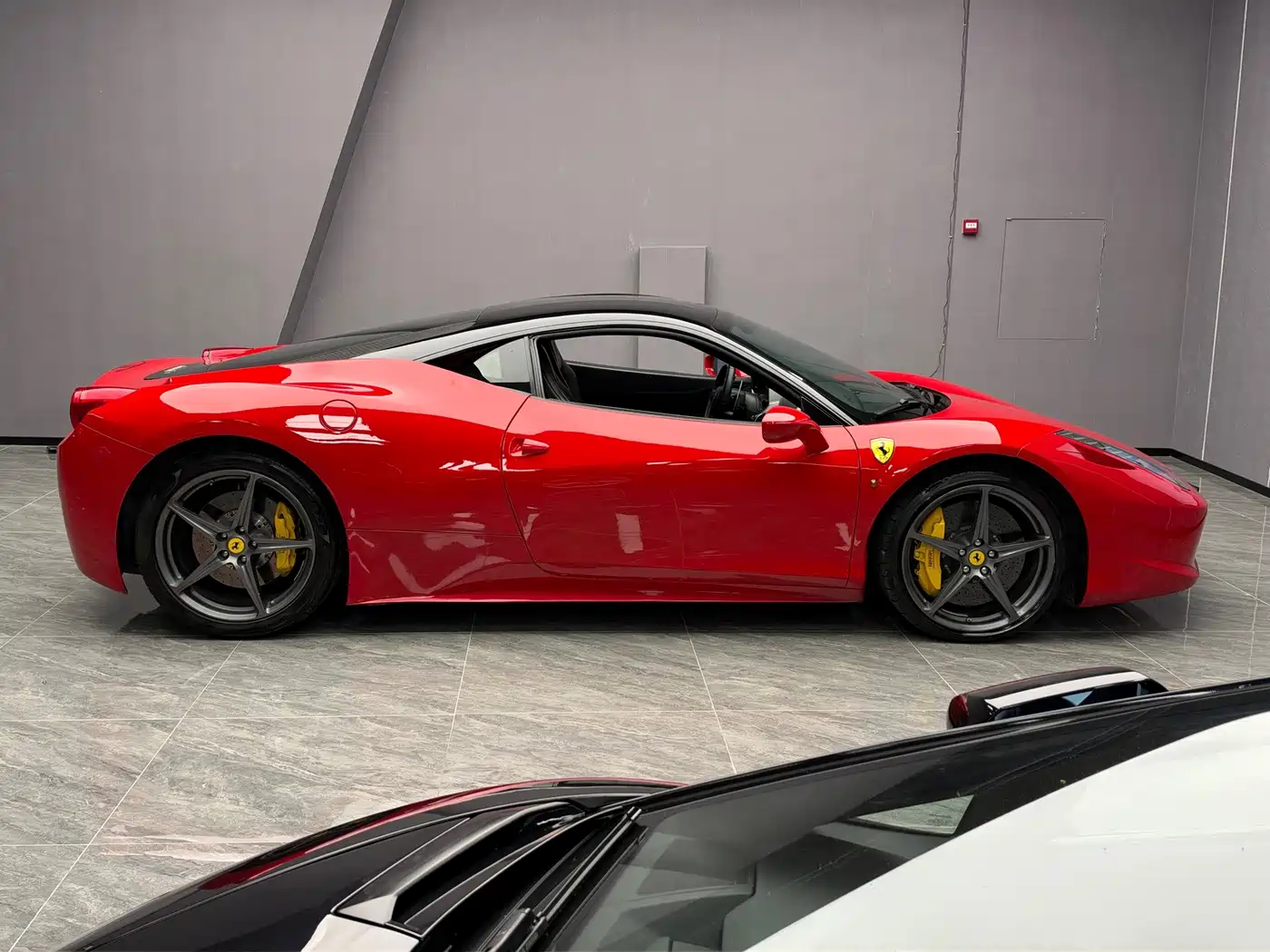 Ferrari 458 2013 2011 4.5L Italia