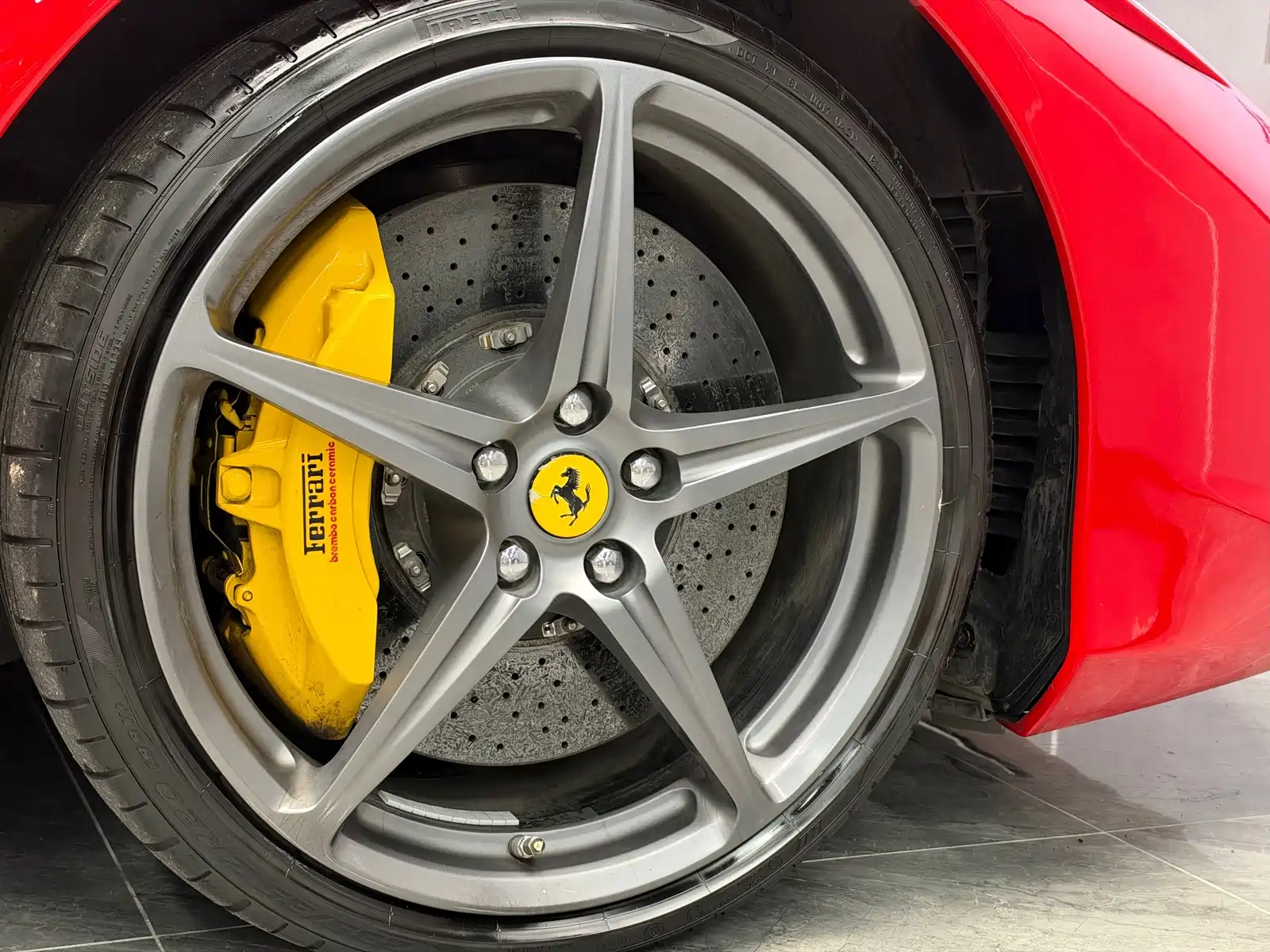 Photo 15 - Ferrari 458