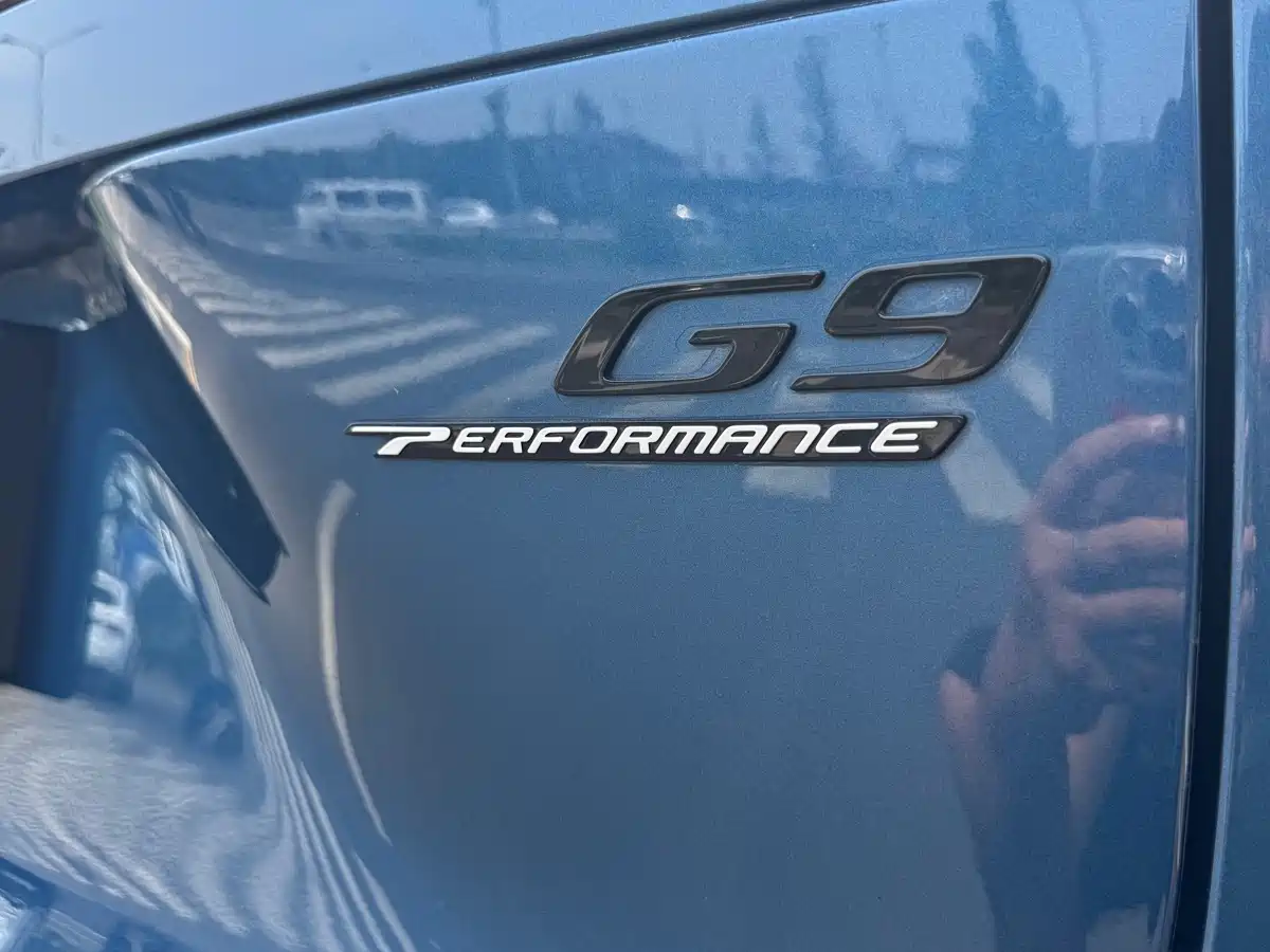 XPeng G9 2025 680 Ultra Long Range AWD Max фото 10