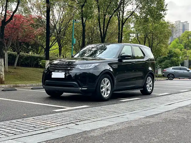 Land Rover Discovery 2017 3.0 SC V6 SE