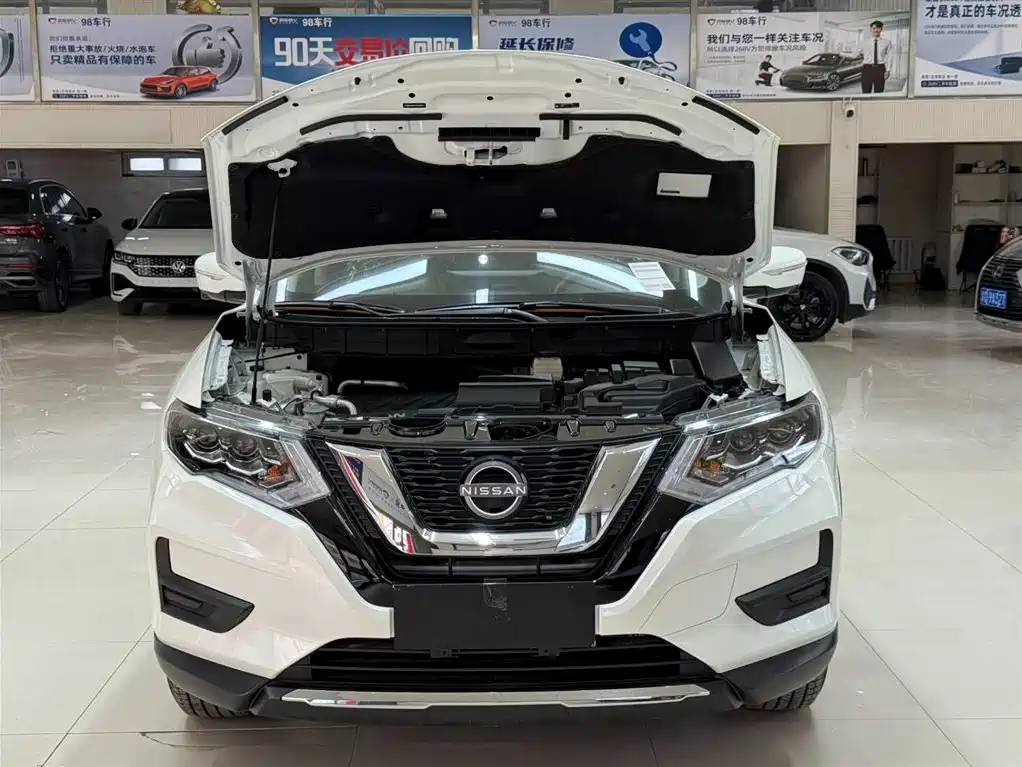 NISSAN QIJUN
