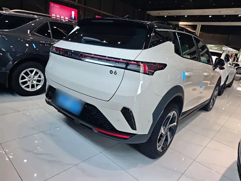 Lynk & Co 06 2025 Renew 1.5T Halo фото 7