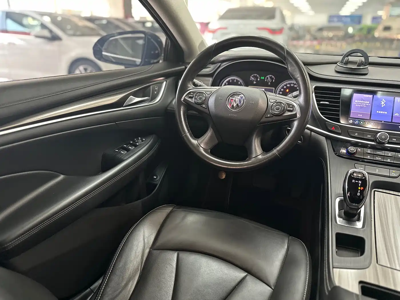 BUICK LACROSSE