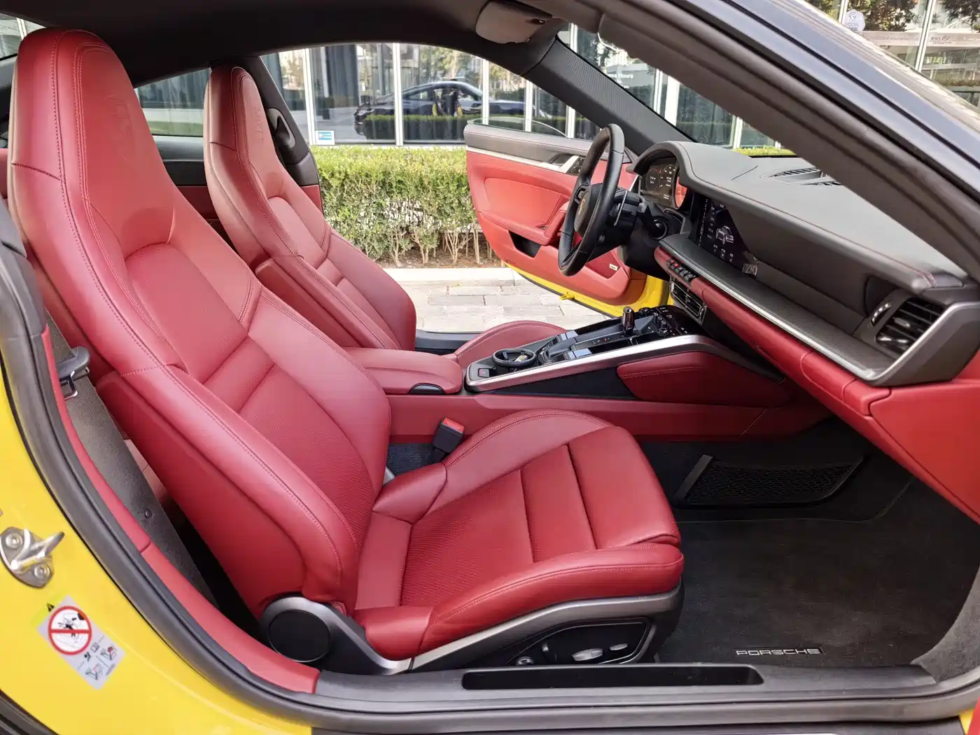 Porsche 911 2019 Carrera 4S 3.0T фото 33
