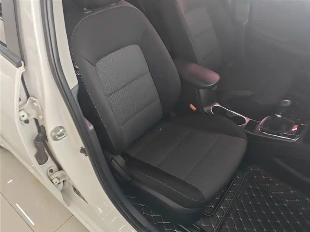 Kia K3 2016 1.6L Manual GL фото 25