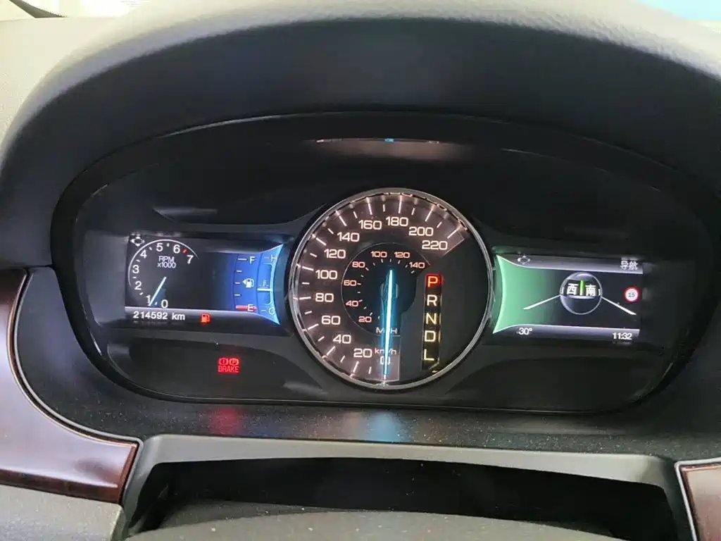 Ford Edge (Import) 2014 2012 2.0T Prestige