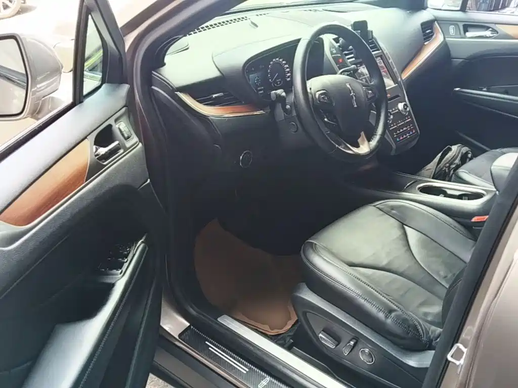 Lincoln MKC 2018 2018 2.0T AWD Elegance Edition