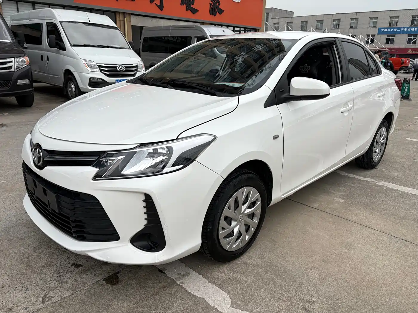 Toyota Vios 2021 1.5L CVT Chuangxing Edition фото 3