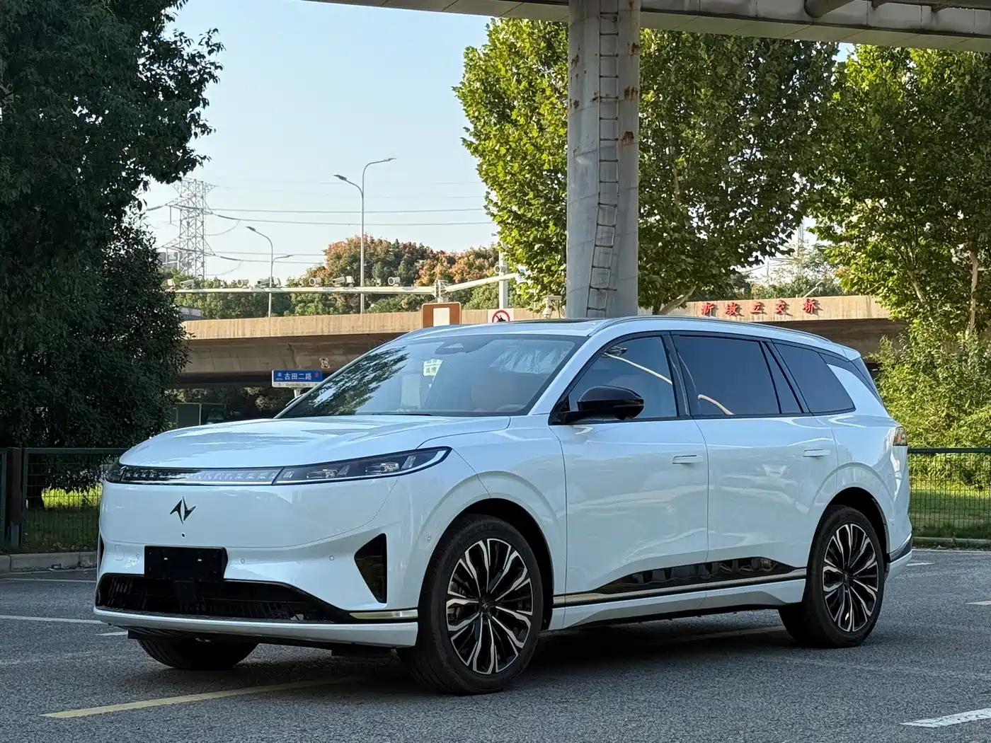 Similar car