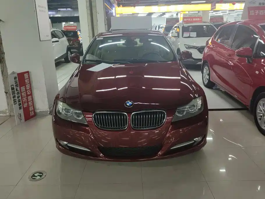 BMW 3 Series (Import) 2012 2010 320i Fashion