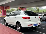 Фото 9 - Luxgen Luxgen7 SUV