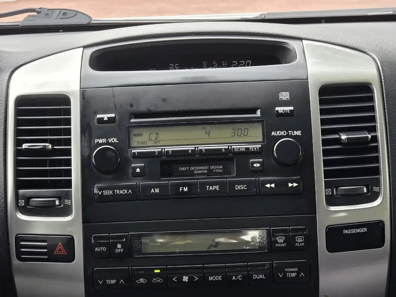 Toyota Prado (Import) 2004 GX 2.7 Automatic фото 11