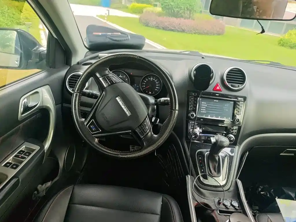 Фото 3 - Haval H6